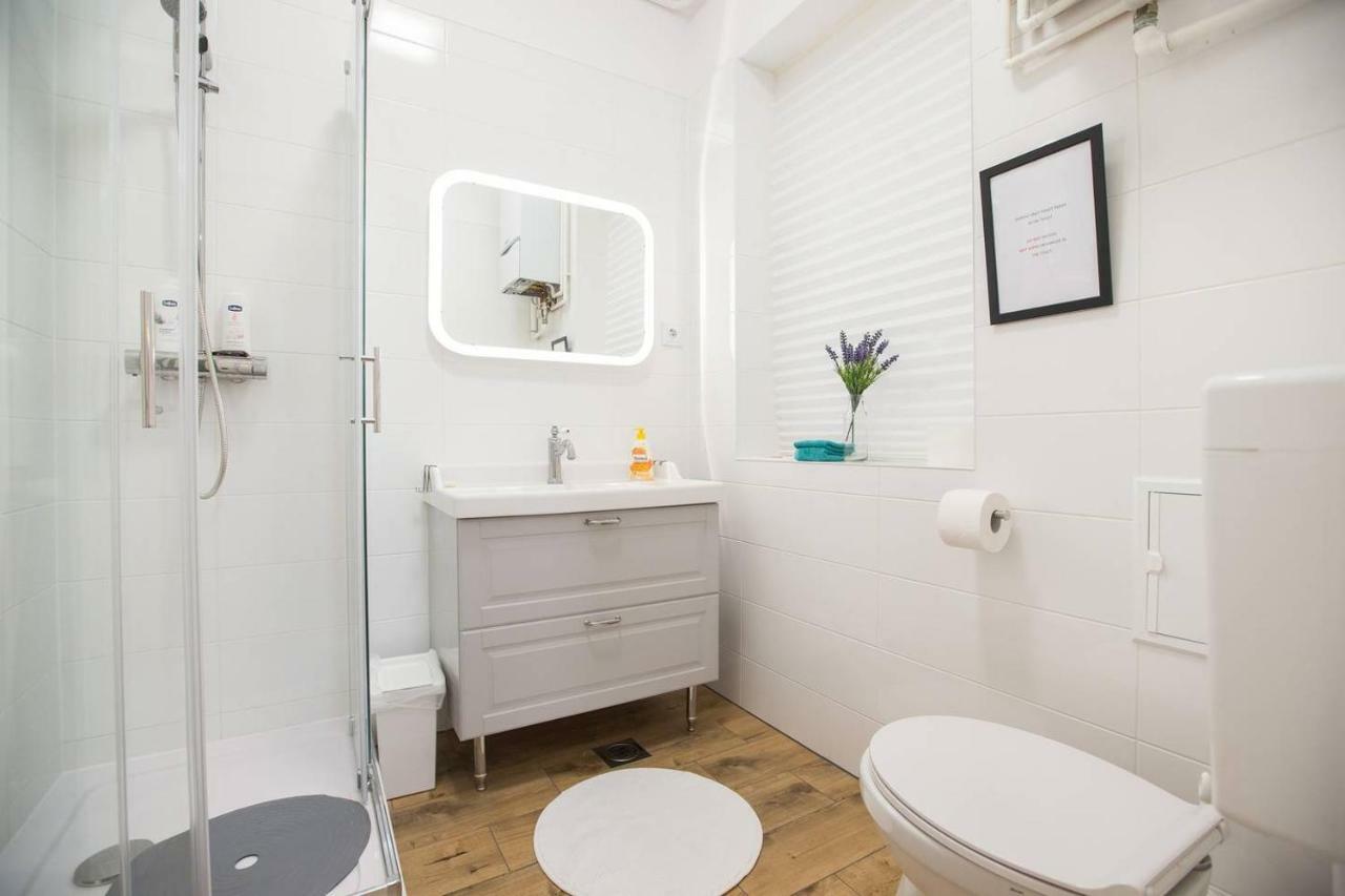 Oberiter Apartments - Center Of Zagreb, Fast Wifi, Ac, Kitchen, Parking Exterior foto